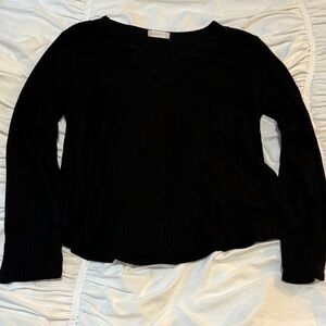 Altar’d State medium women’s long sleeve waffle knot v neck top soft flowy